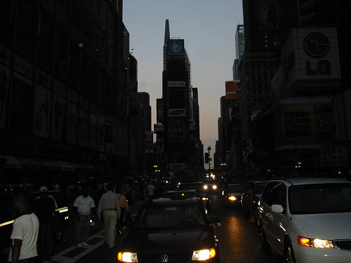 Manhattan, and much of the northeast USA, goes dark in August, 2003