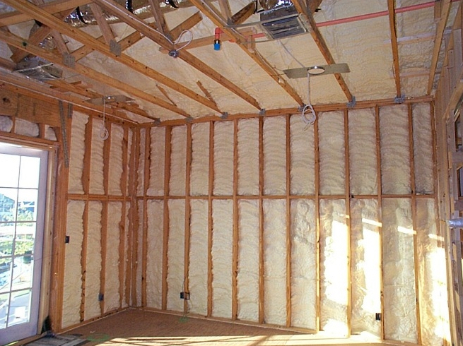 Inspecting Spray Foam Insulation Applied Under Plywood And Osb Roof Sheathing Internachi - Diy Spray Foam Attic